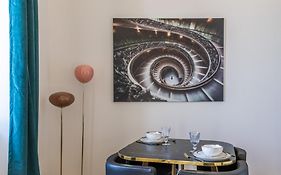 The Gatsby Room - Arrivee Autonome